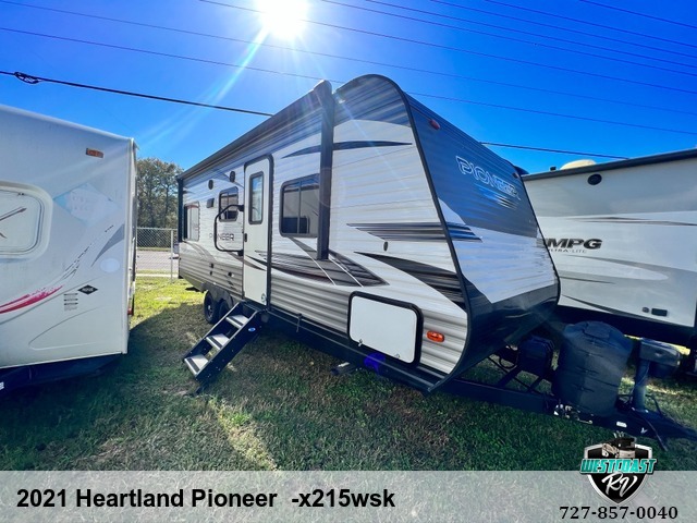 2021 Heartland Pioneer  -x215wsk